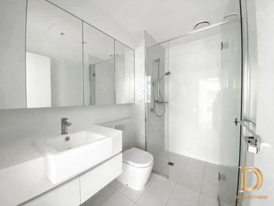 1708 / 241 Harbour Esplanade, Docklands