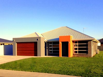 13 Bluewater Crescent, Wynyard
