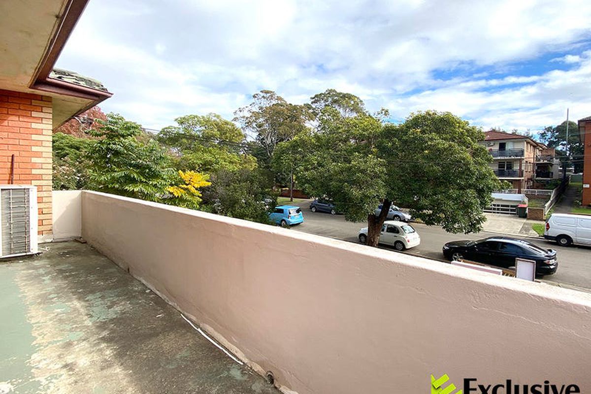 4 / 16 Hampstead Road, Homebush West