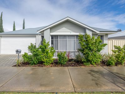 8 Muscari Close, Seville Grove