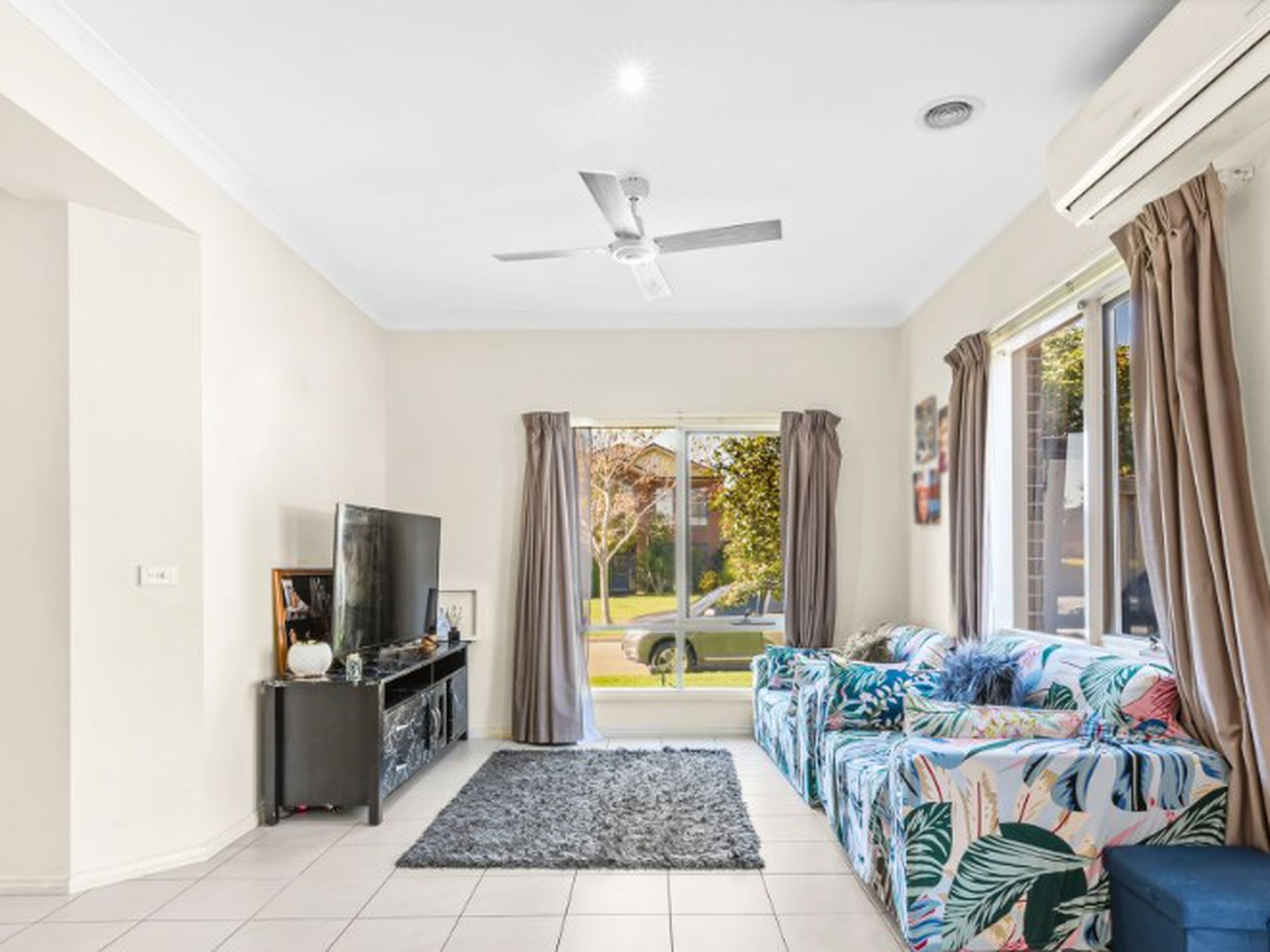 11 Hickory Drive, Narre Warren South