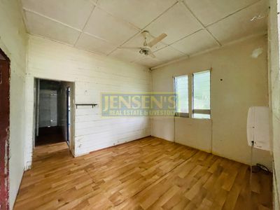 9 Regent Street, Charters Towers City