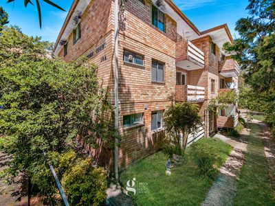 10 / 16A Meadow Crescent, Meadowbank