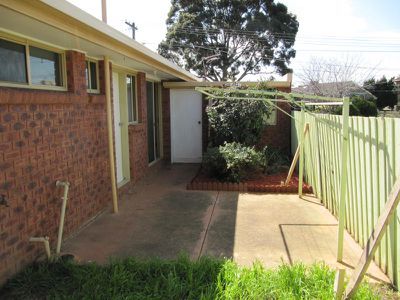 1 / 10 Coventry Drive, Werribee
