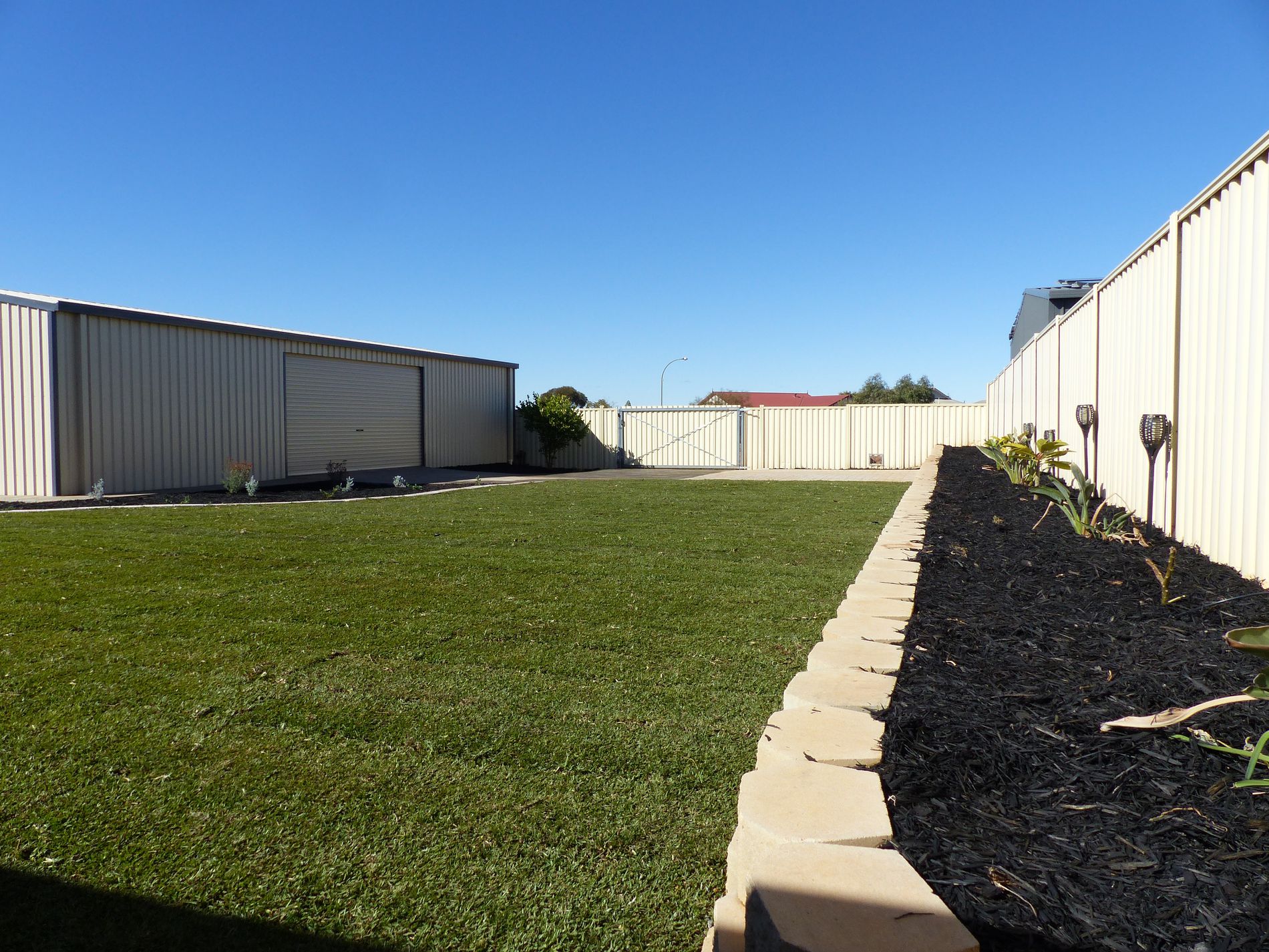 7 Riseberry Way, Somerville