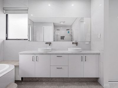2 Norfolk Drive, Southern River