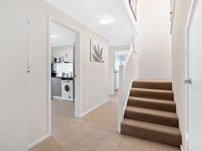 17 Armstrong St, Halls Head