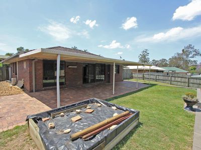 110 Equestrian Drive, Yamanto