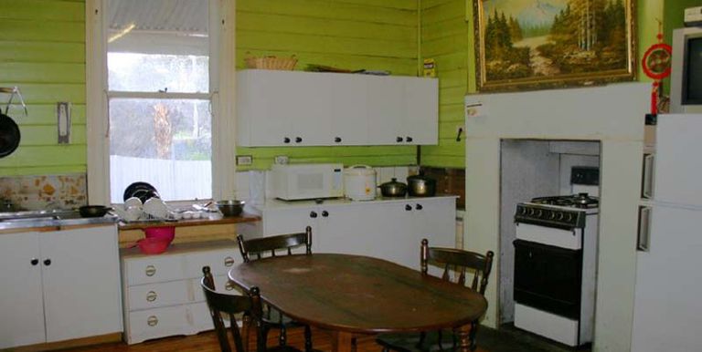 37 Bury Street, Euroa