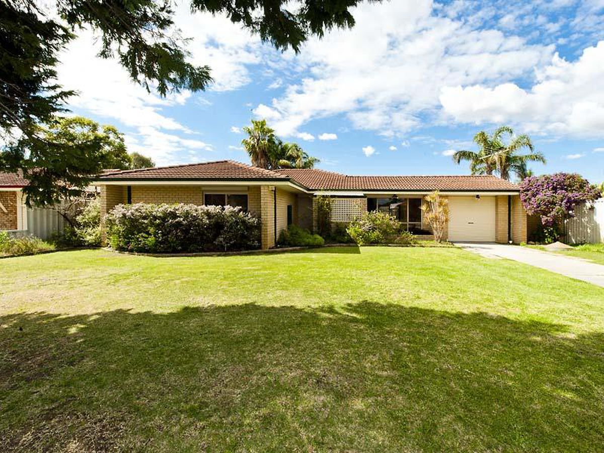 24 Port Royal Drive, Safety Bay Cutten & Co Real Estate