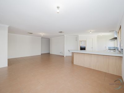 7 Nandat Road, Forrestfield