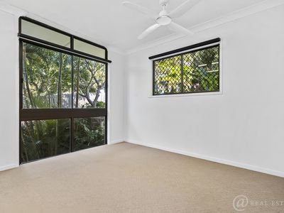 Unit 1 / 4 Rose Street, Lammermoor