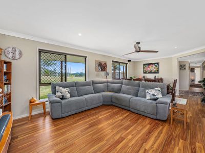 77 Katebridge Drive , Mount Archer