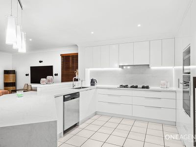 11 Saint Ives Cct, Forest Lake