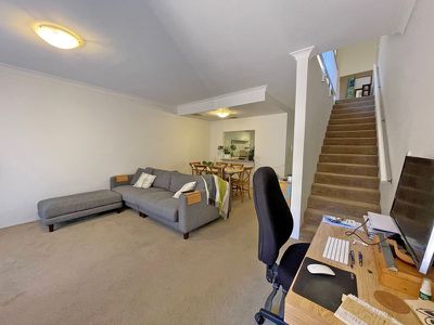 6 / 78 Kings Road, Five Dock