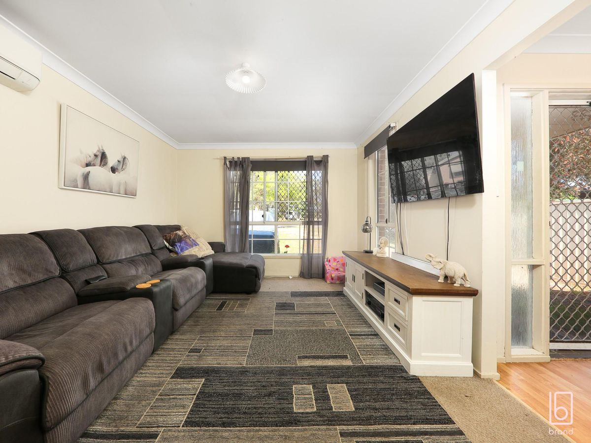 16 Wongala Avenue, Blue Haven