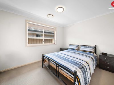 4 William Buckley Drive, Carnes Hill