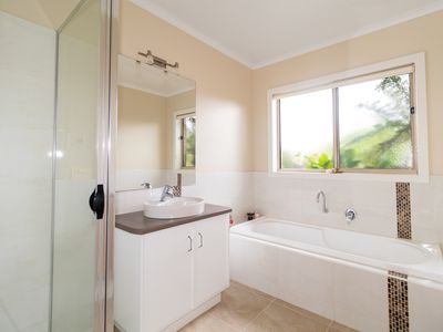 19 Sturt Street, Koroit