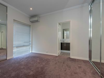 *33A Apara Way, Nollamara