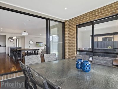 20 Sirrom Crescent, Armstrong Creek