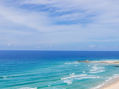 10 D / 2 NINETEENTH AVENUE, Palm Beach