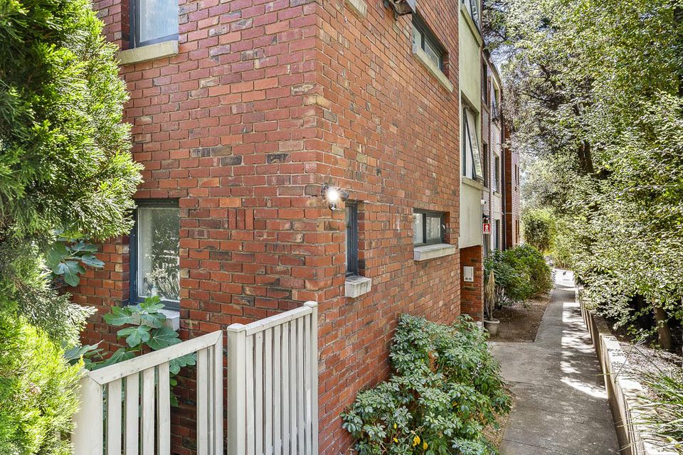 10 / 26 Brougham Street, North Melbourne