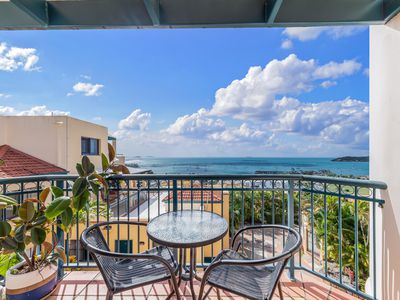12 / 12 Golden Orchid Drive, Airlie Beach