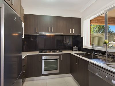 4 / 28 Ramona St, Quakers Hill