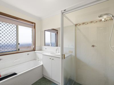 25 Lyness Court, Wilsonton Heights