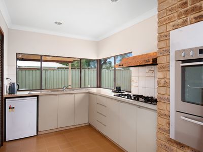 234A Piccadilly Street, Piccadilly