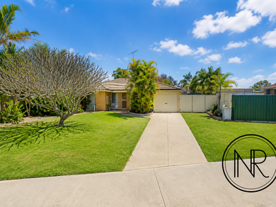7 Royce Road, Greenfields
