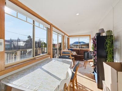 4 Carlton Street, Lenah Valley