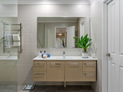 10 Turquoise Court, Forrestfield