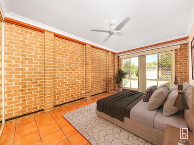 4 Castlereagh Crescent, Bateau Bay