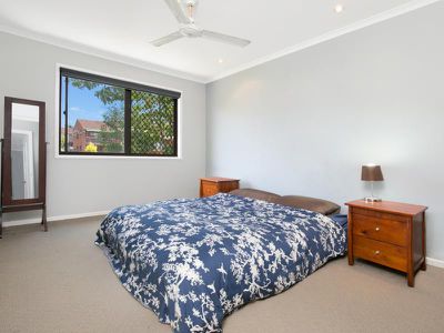 4 / 4 Amie Court, Springwood