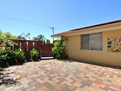 34 Hawker Street , Safety Bay