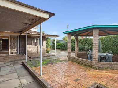 97 Morley Drive East, Morley