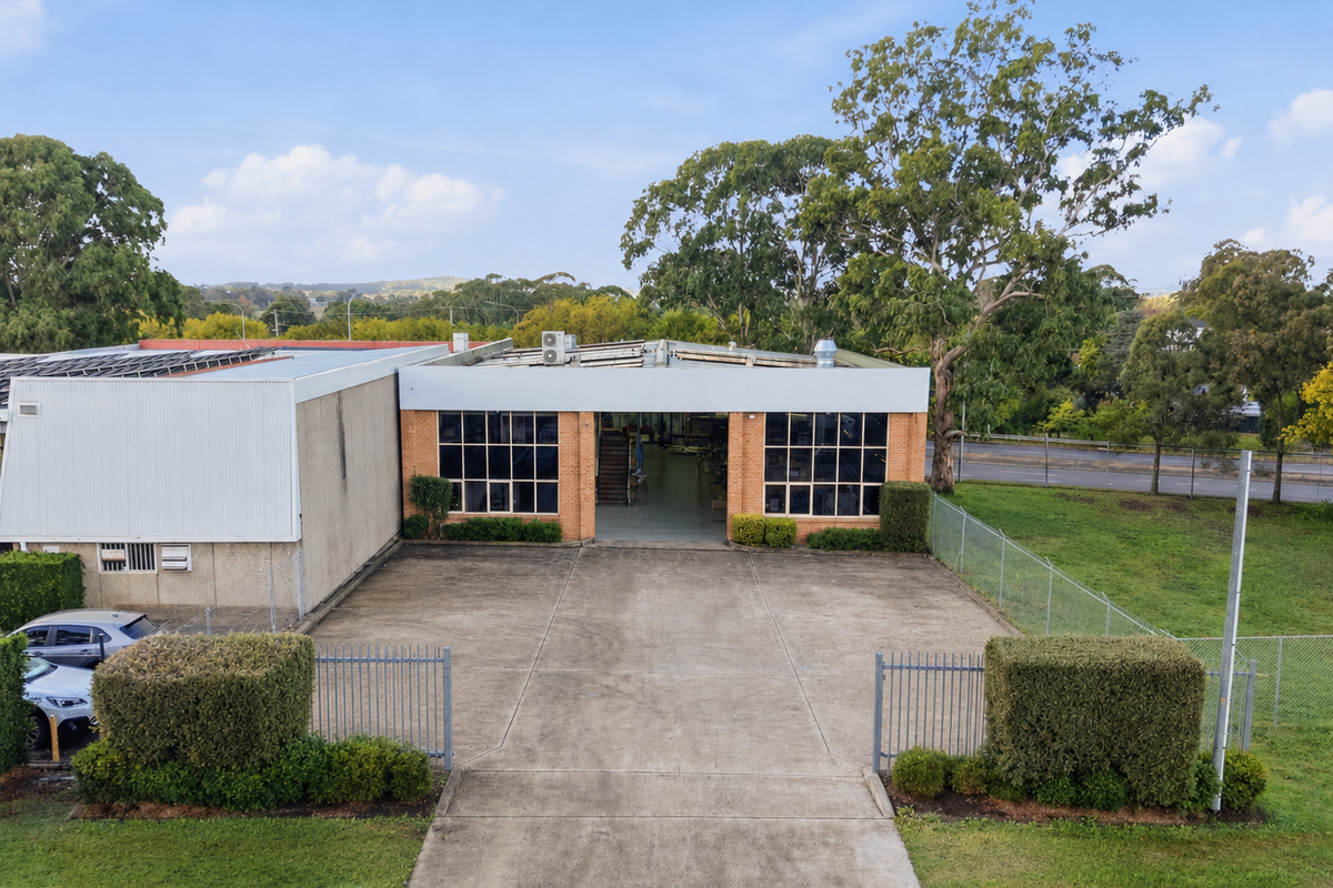 16 Ironbark Avenue, Camden