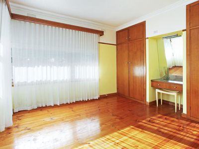 30 Hill Street, Belmont