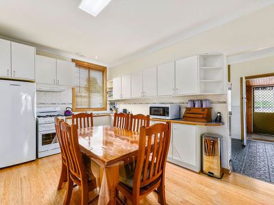 28 Thomas Drive, Mount Burr