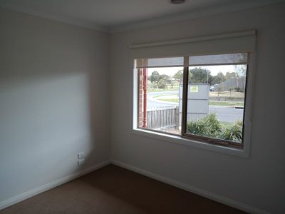 7 Merger Court, Lara