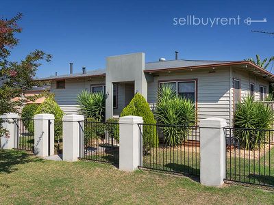 237 LAWRENCE STREET, Wodonga