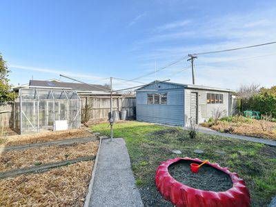53 Maces Road, Bromley