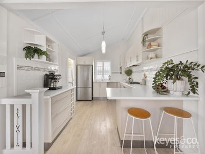 106 Tenth Avenue, Railway Estate