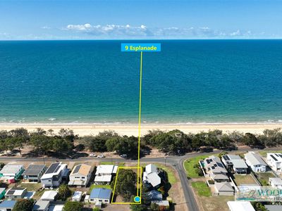 9 ESPLANADE, Woodgate