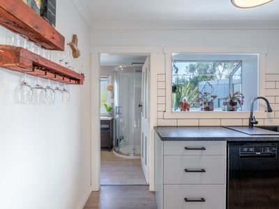 28 James Street, Riverton