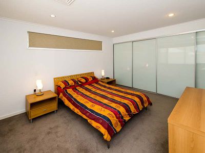 63 Vic Park Drive, Burswood