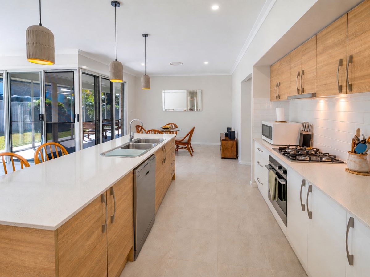 9 Flat Top Drive, Woolgoolga