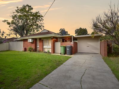 70 Hilton Crescent, Maddington