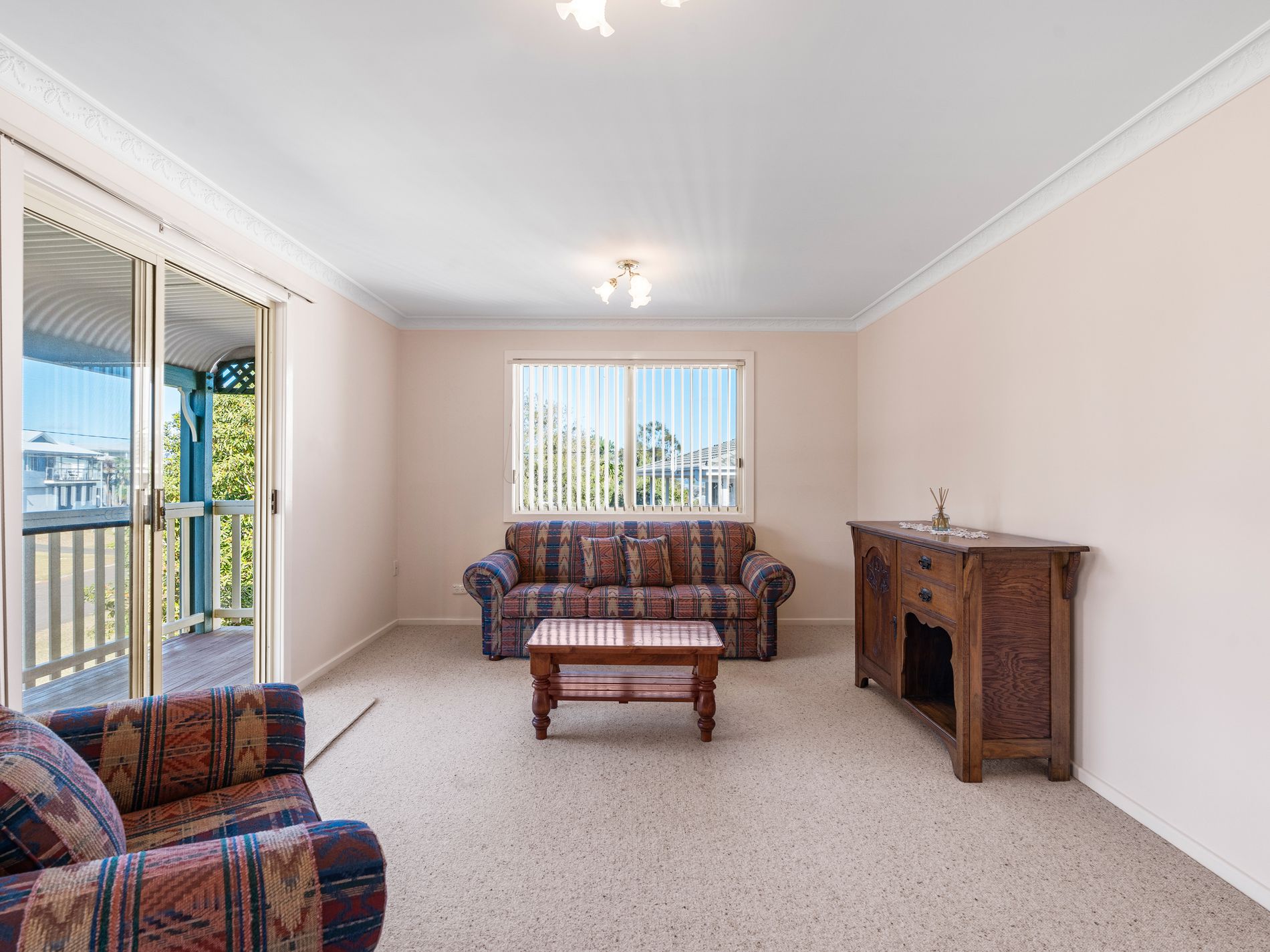 47 The Parapet, Manyana